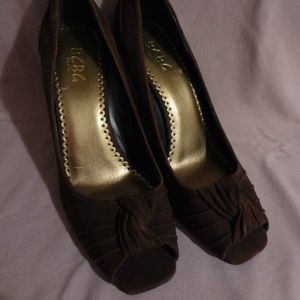 BCBG PARIS BROWN SUEDE PEEK-A-BOO TOE WEDGE SHOE